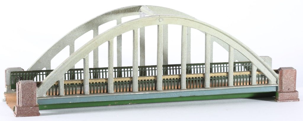 Ferrovie Elettriche in Miniatura (F.E.M.) tinplate H0 gauge arch bridge #40