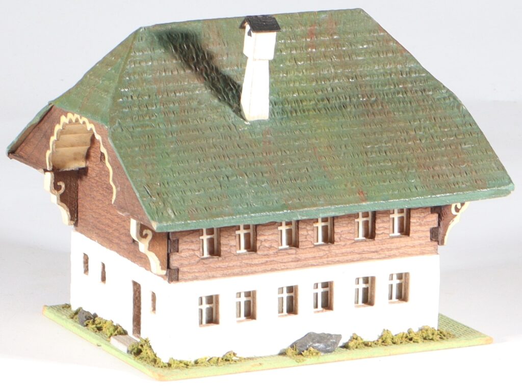 rudolf-spitaler-germany-spur-h0-wood-house-holzhaus-simmentaler-gasthof-6478-1-1f