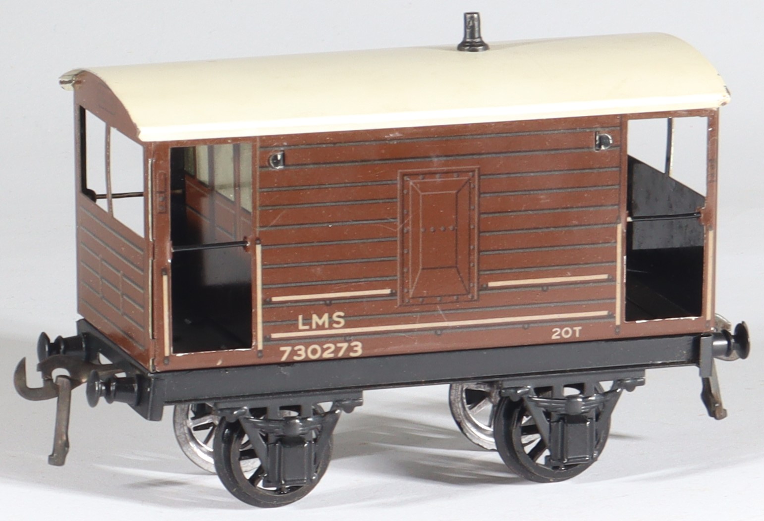 kallistoys-auctions-auktionen-antique-vintage-toys-antik-historisch-spielzeugbassett-lowke-england-0-gauge-tinplate-blech-brake-van-bremserwagen-lms-1360-0-1a