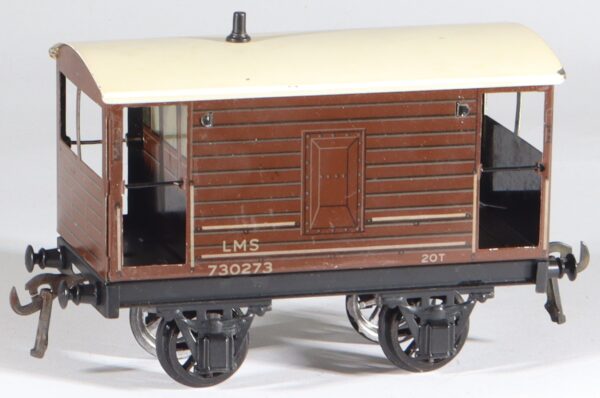 kallistoys-auctions-auktionen-antique-vintage-toys-antik-historisch-spielzeugbassett-lowke-england-0-gauge-tinplate-blech-brake-van-bremserwagen-lms-1360-0-1e