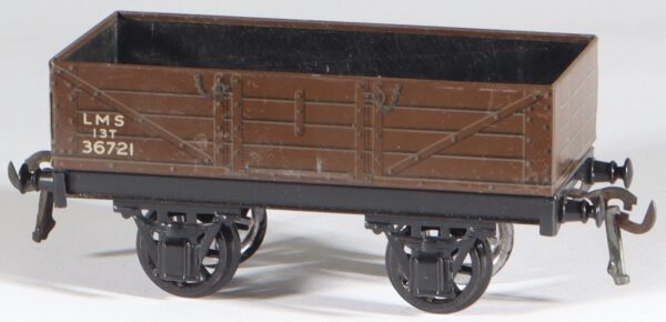 kallistoys-auctions-auktionen-antique-vintage-toys-antik-historisch-spielzeug-bassett-lowke-england-0-gauge-tinplate-blech-open-wagon-offener-guterwagen-lms-1352-0-1d