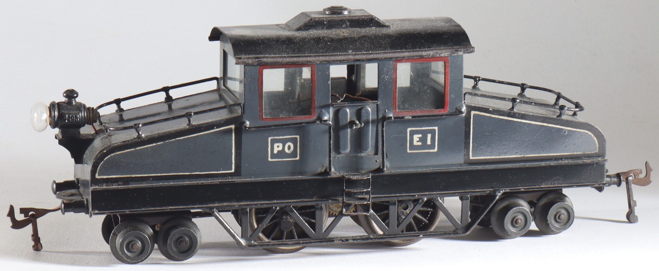 kallistoys-auctions-auktionen-antique-vintage-toys-antik-historisch-spielzeug-bing-germany-spur-0-tinplate-blech-train-eisenbahn-electric-loco-elektrolok-paris-orleans-po-e1-1a