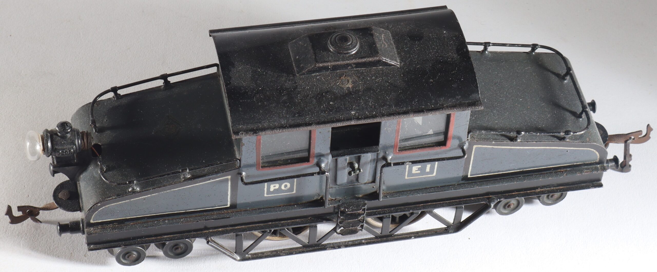 kallistoys-auctions-auktionen-antique-vintage-toys-antik-historisch-spielzeug-bing-germany-spur-0-tinplate-blech-train-eisenbahn-electric-loco-elektrolok-paris-orleans-po-e1-1b