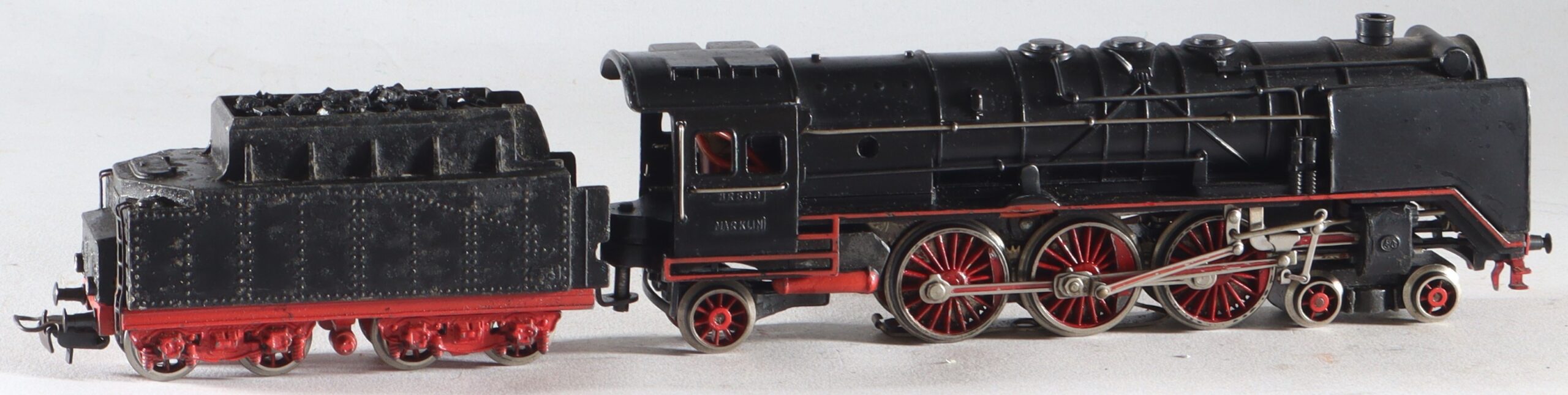 kallistoys-auctions-auktionen-antique-vintage-toys-antik-historisch-spielzeug-marklin-germany-spur-h0-steam-loco-dampflok-br-01-hr-800-n-2e