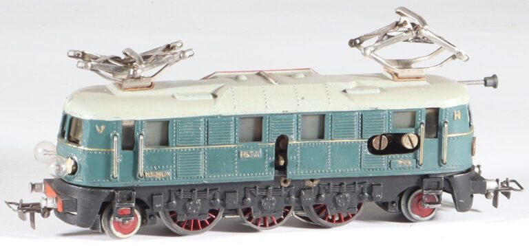 marklin-germany-spur-h0-diecast-zinkdruckguss-electric-loco-elektrolok-grunblau-hs-800-1a