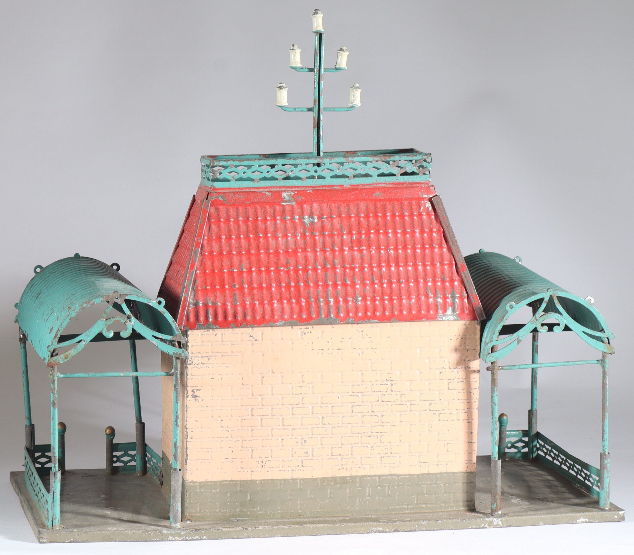 kallistoys-auctions-auktionen-antique-vintage-toys-antik-historisch-spielzeug-faivre-f-v-france-spur-0-tinplate-blech-railway-station-large-bahnhof-gross-gare-grande-1f