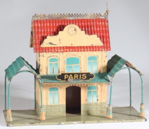 Antique toy tinplate FAIVRE F.V. small railway station 0 gauge