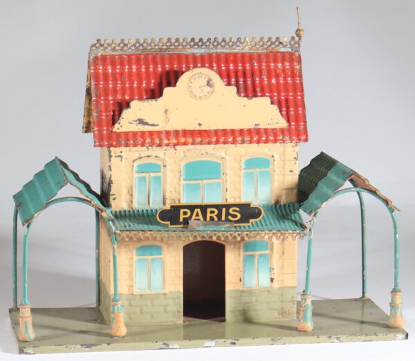 kallistoys-auctions-auktionen-antique-vintage-toys-antik-historisch-spielzeug-faivre-f-v-france-spur-0-tinplate-blech-railway-station-small-bahnhof-klein-gare-petite-1a