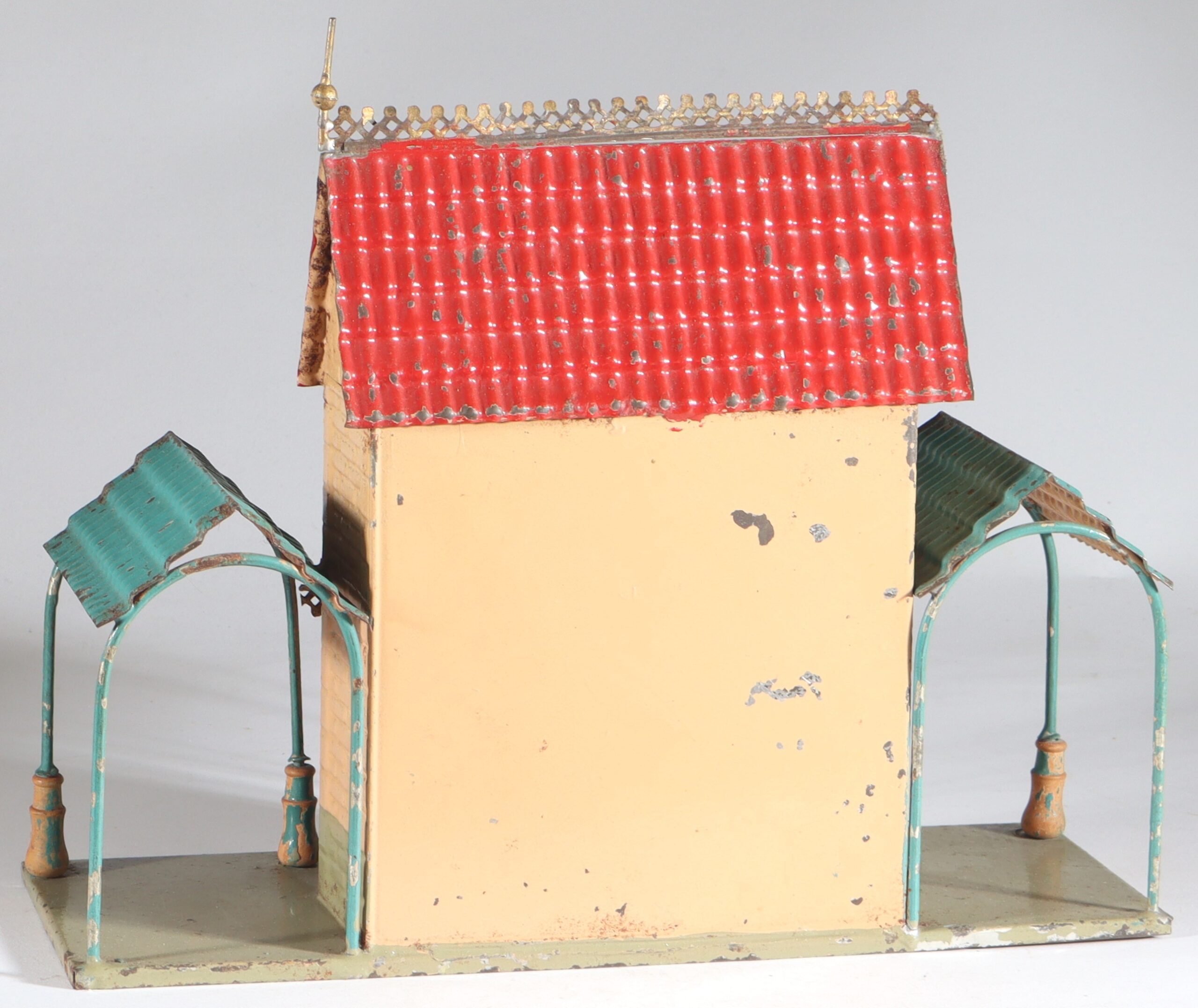 kallistoys-auctions-auktionen-antique-vintage-toys-antik-historisch-spielzeug-faivre-f-v-france-spur-0-tinplate-blech-railway-station-small-bahnhof-klein-gare-petite-1f