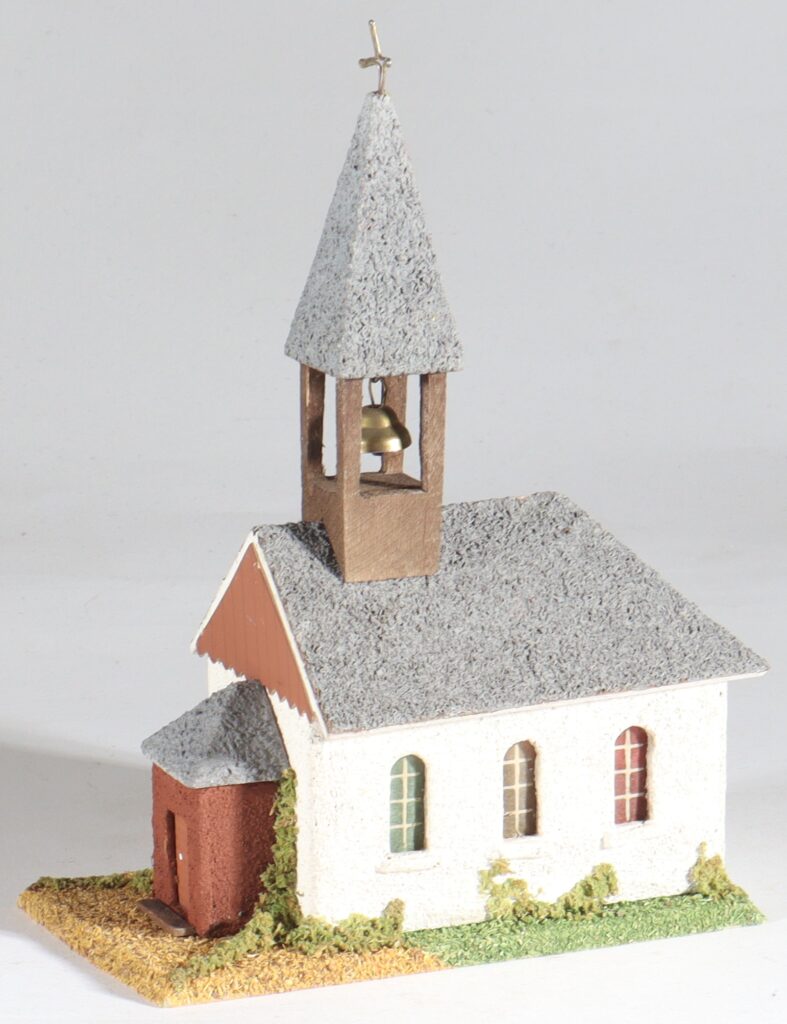 kallistoys-auctions-auktionen-antique-vintage-toys-antik-historisch-spielzeug-vaupe-germany-spur-h0-wood-house-holzhaus-village-church-dorfkirche-1064-1a