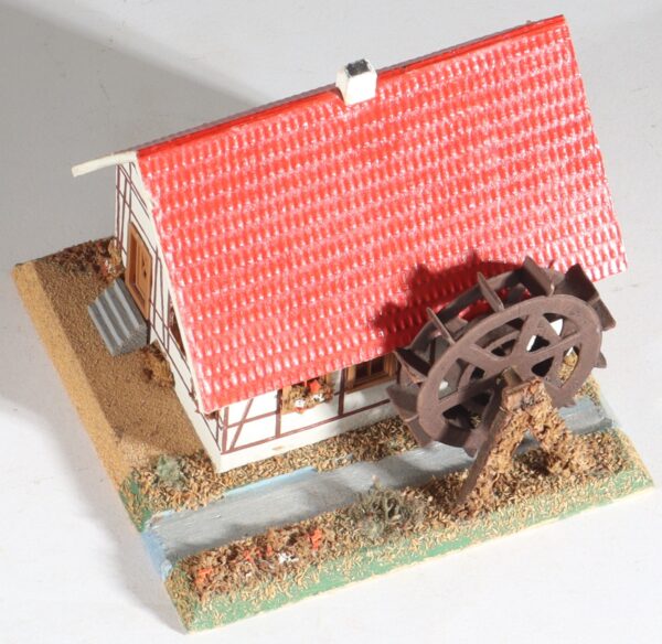 kallistoys-auctions-auktionen-antique-vintage-toys-antik-historisch-spielzeug-vaupe-germany-spur-h0-wood-house-holzhaus-watermill-wassermuhle-1122-1b
