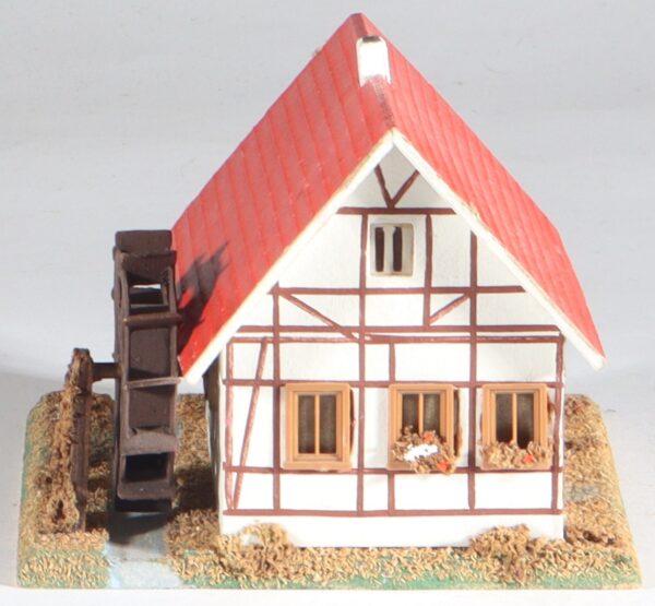 kallistoys-auctions-auktionen-antique-vintage-toys-antik-historisch-spielzeug-vaupe-germany-spur-h0-wood-house-holzhaus-watermill-wassermuhle-1122-1g