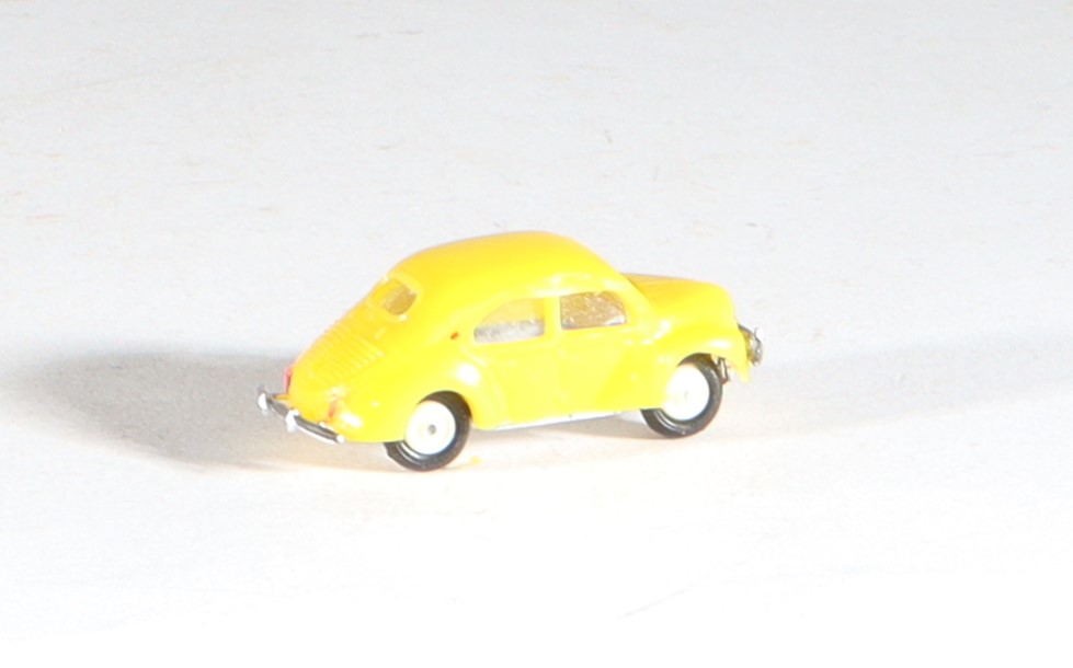 kallistoys-auctions-auktionen-antique-vintage-toys-antik-historisch-spielzeug-anguplas-mini-cars-1-zu-86-renault-4-4-gelb-5-1g