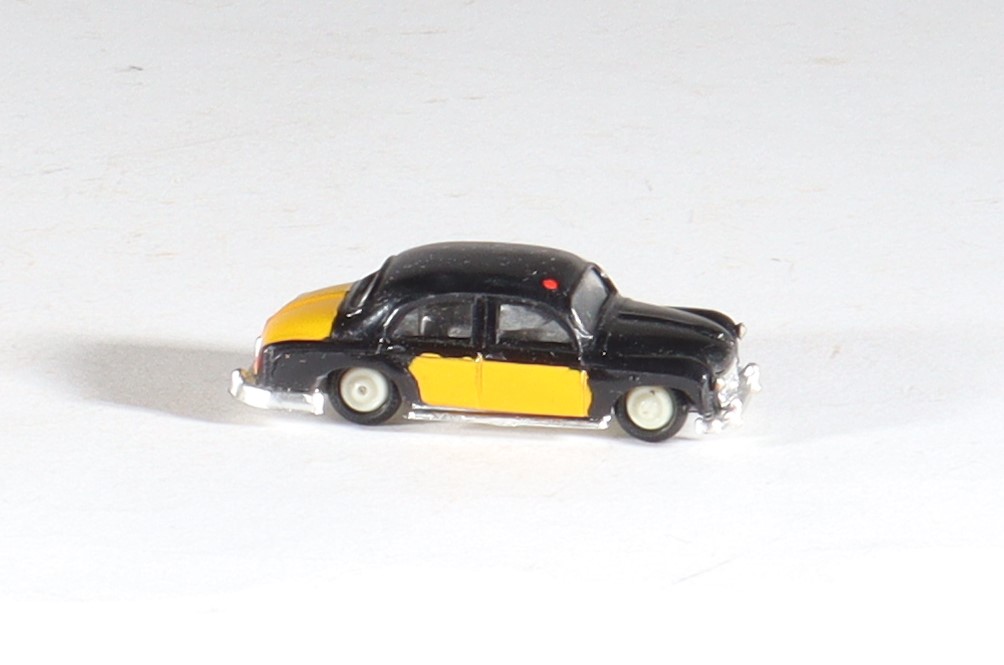 kallistoys auctions auktionen-antique vintage toys-antik historisch spielzeug-anguplas-mini cars-1 zu 86-seat 1400 a taxi-schwarz-gelb-9-1f kallistoys-auctions-auktionen-antique-vintage-toys-antik-historisch-spielzeug-anguplas-mini-cars-1-zu-86-seat-1400-a-taxi-schwarz-gelb-9-1f