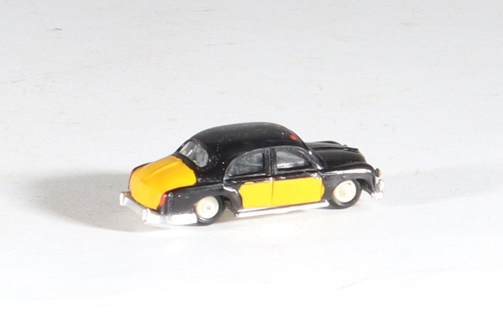 kallistoys auctions auktionen-antique vintage toys-antik historisch spielzeug-anguplas-mini cars-1 zu 86-seat 1400 a taxi-schwarz-gelb-9-1g kallistoys-auctions-auktionen-antique-vintage-toys-antik-historisch-spielzeug-anguplas-mini-cars-1-zu-86-seat-1400-a-taxi-schwarz-gelb-9-1g