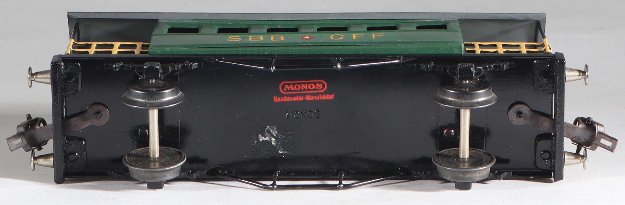 kallistoys auctions auktionen-antique vintage toys-antik historisch spielzeug-monos-switzerland-spur 0-tinplate-blech-train-eisenbahn-passenger car-personenwagen-sbb cff-grün-1g kallistoys-auctions-auktionen-antique-vintage-toys-antik-historisch-spielzeug-monos-switzerland-spur-0-tinplate-blech-train-eisenbahn-passenger-car-personenwagen-sbb-cff-grun-1g