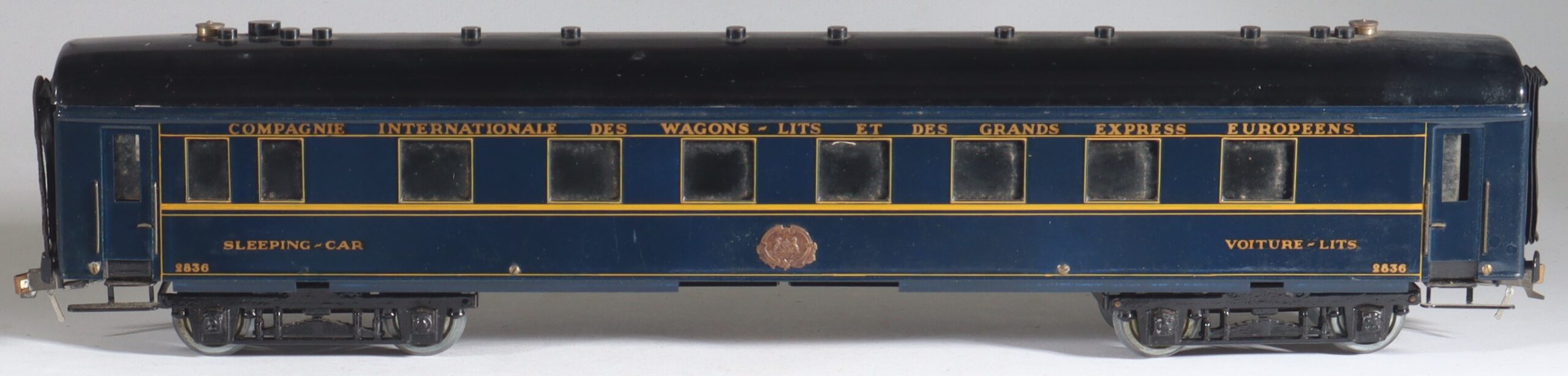 kallistoys auctions auktionen-antique vintage toys-antik historisch spielzeug-munier-france-spur 0-tinplate-blech-sleeping car-schlafwagen-ciwl-blau-54 cm-1c kallistoys-auctions-auktionen-antique-vintage-toys-antik-historisch-spielzeug-munier-france-spur-0-tinplate-blech-sleeping-car-schlafwagen-ciwl-blau-54-cm-1c