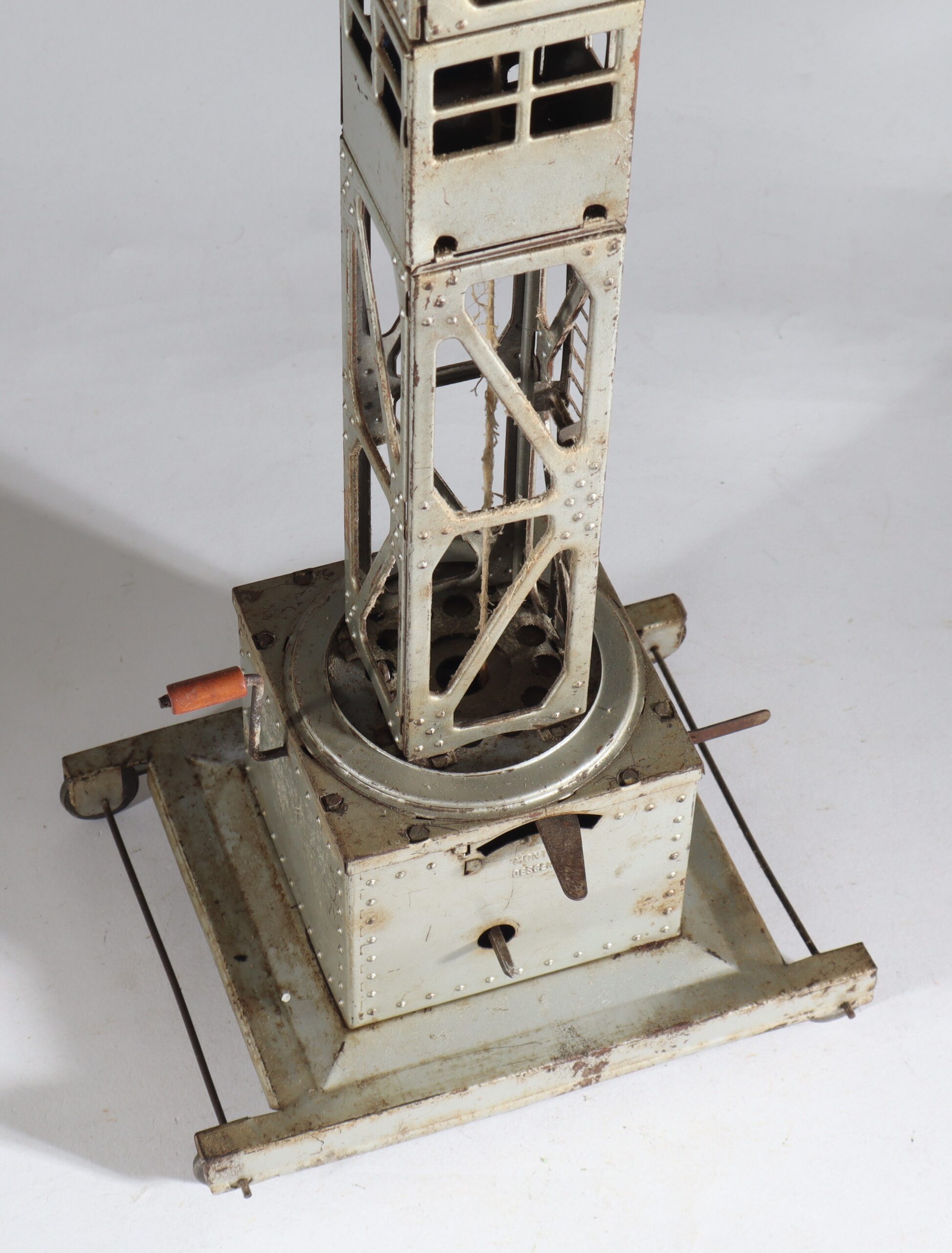 joustra-france-tinplate-blech-turmkran-1b joustra-france-tinplate-blech-turmkran-1b