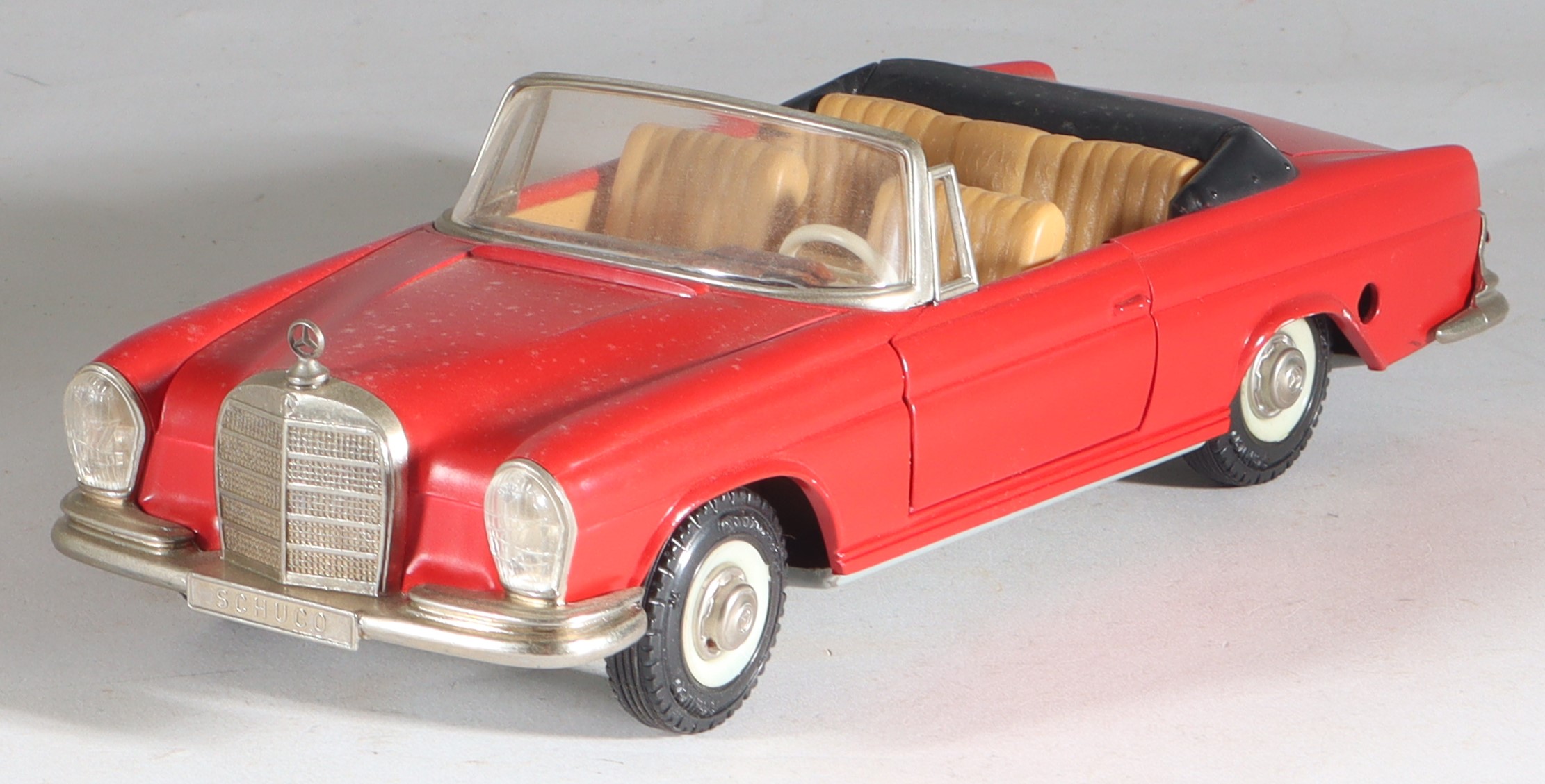 IMG_6303-1 Schuco Girato Mercedes-Benz 250 SE Convertible Tin Toy Car #4000 Red with Box