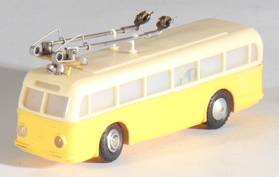 eheim-germany-spur h0-trolleybus-set-motorwagen-gelb-102bs-1e eheim-germany-spur-h0-trolleybus-set-motorwagen-gelb-102bs-1e