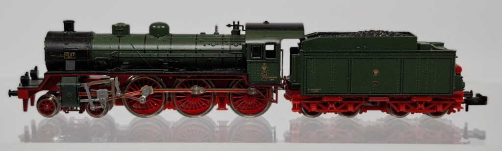 Minitrix N gauge 1:160 steam loco like BR 38 KPEV Prussia