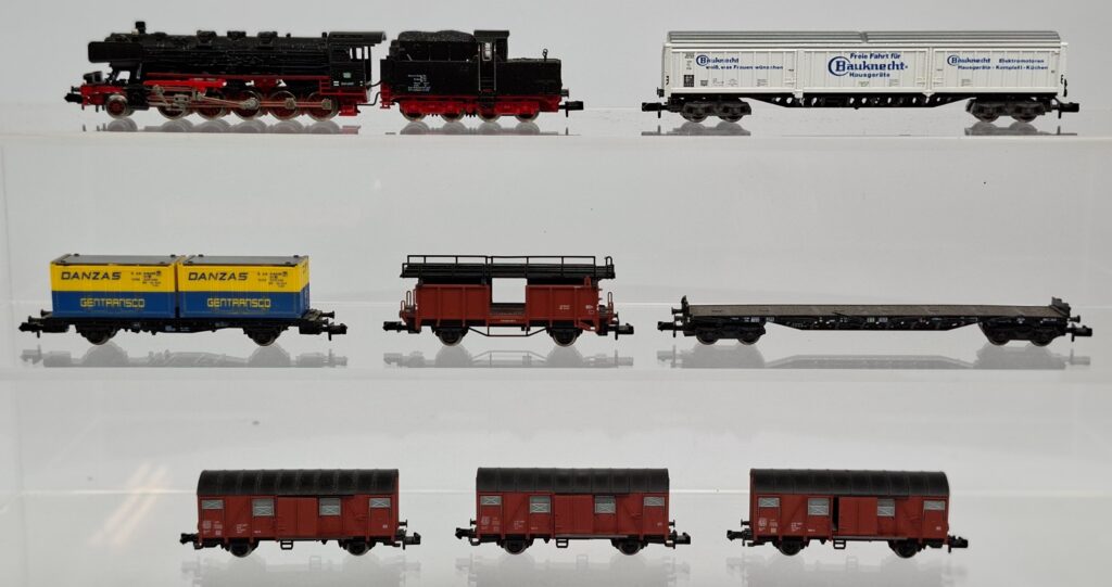 Fleischmann Spur N 1:160 Konvolut Dampflok BR 050 mit Güterwagen