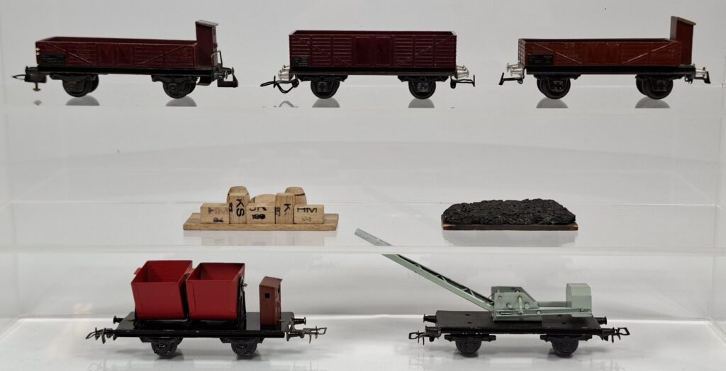 Herr Rarrasch Bock DDR Spur H0 Bakelit Konvolut Güterwagen - Kranwagen Teerwagen '50er Jahre