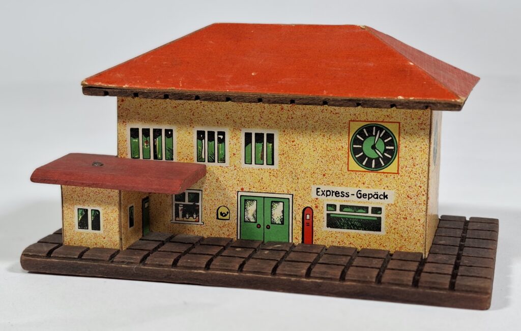 Faller Marathon Holzhaus Bahnhof Donau nur 1950