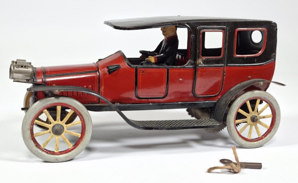 Karl Bub uralt Blechspielzeug Limousine mit Uhrwerk Länge ca. 35 cm um 1910