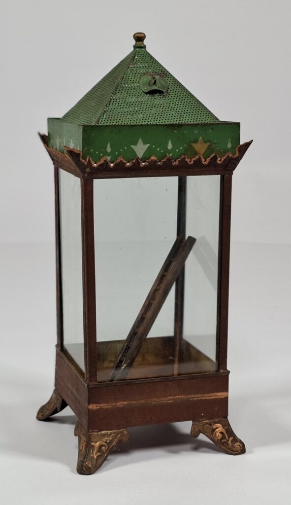 Kibri / Rock & Graner (?) antique tinplate 'Froschkasten' with ladder, approx. 25 cm high, c.1900