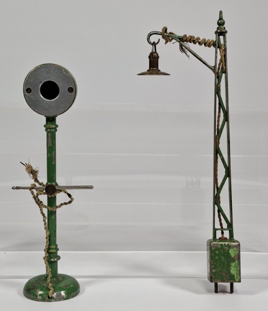 Uralt amerikanisches Zubehör aus Gusseisen Signal Laterne Höhe ca 25 cm um 1900