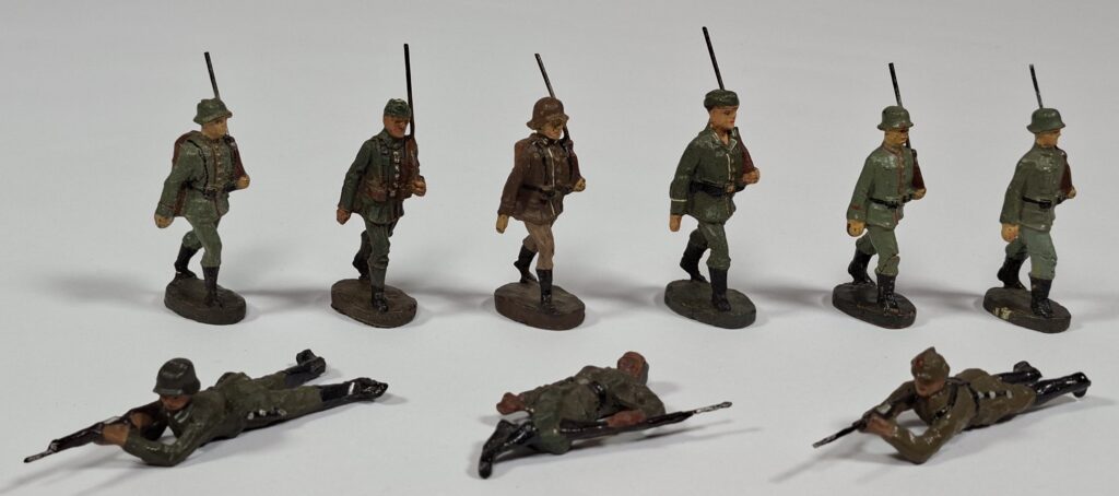 Elastolin Massefiguren Konvolut Wehrmachtsoldaten WW II 7 cm