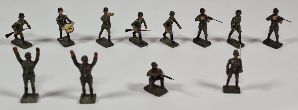 Durso Belgien Massefiguren Konvolut Wehrmachtsoldaten WW II 7 cm