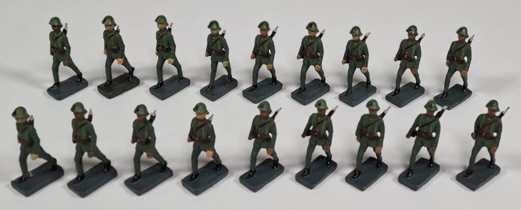 Durso Belgien Massefiguren Konvolut niederländische Soldaten WW II 7 cm