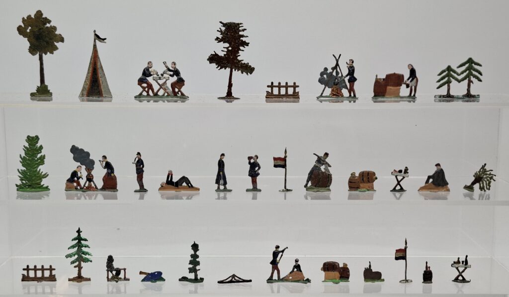Heinrichsen u.a. uralt Konvolut handbemalte Zinnfiguren 35 mm feine Qualität "Ruheplatz" um 1900