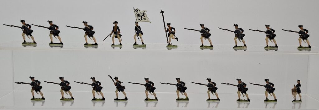 Heinrichsen and others antique hand-painted 35 mm tin figures 'Prussians', fine quality, c.1900