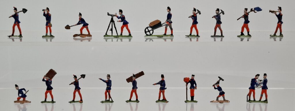 Heinrichsen u.a. uralt Konvolut handbemalte Zinnfiguren 35 mm feine Qualität "Genie" um 1900