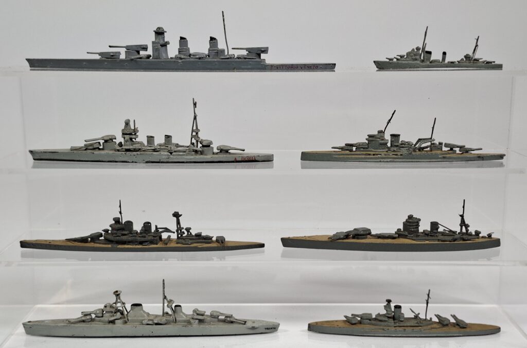 Bassett Lowke 1:1250 pre-war metal warships: Nelson, A. Doria and Vittorio Veneto, 1930s